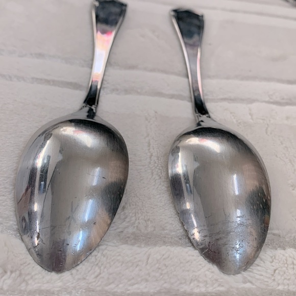Isaac Mizrahi | Dining | Isz4 Isaac Mizrahi Salad Tongs 9  Isaac Mizrahi Elegant Stainless Silver Flatware 43 Pieces Cutlery Set